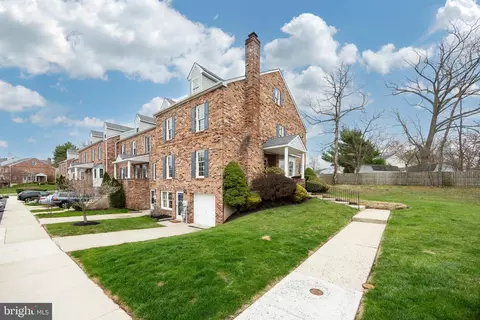 155 Heritage Dr, Collegeville, PA 19426