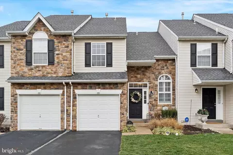 316 Glenn Rose Cir, King Of Prussia, PA 19406