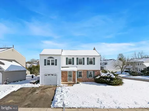 146 Hunt Dr, Horsham, PA 19044