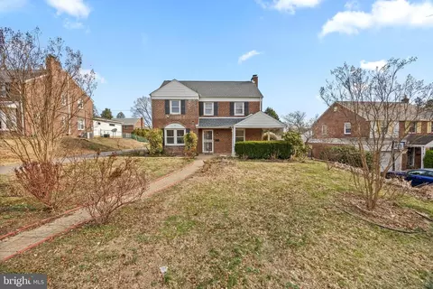 37 Dewey Rd, Cheltenham, PA 19012