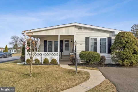 319 Winding Brook Run, North Wales, PA 19454