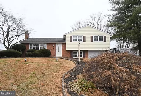 40 Diehl Dr, Gilbertsville, PA 19525