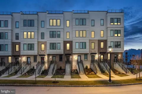 910 Laurens Aly, King Of Prussia, PA 19406