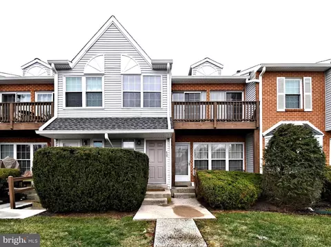 439 Wendover, Norristown, PA 19403