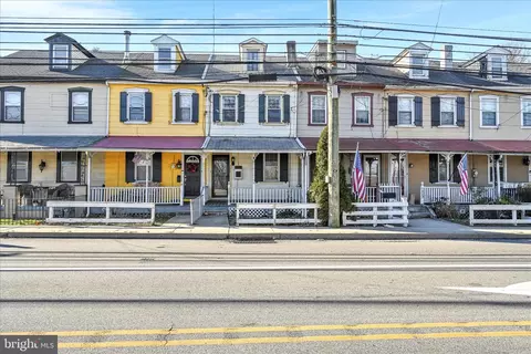 205 Front St, Conshohocken, PA 19428