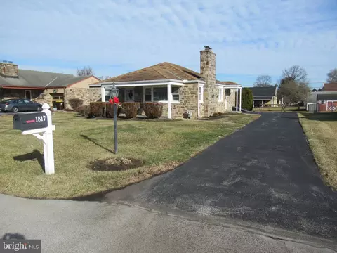 1817 Sterigere St, Eagleville, PA 19403