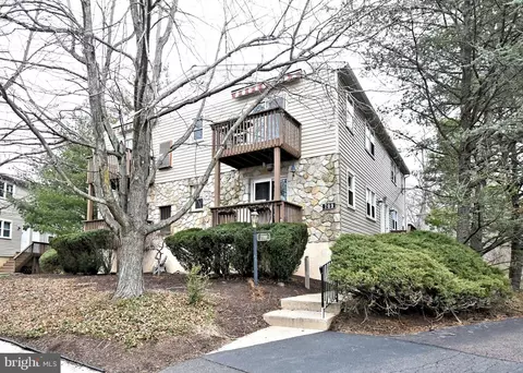 709 Willow St #2-A, Lansdale, PA 19446