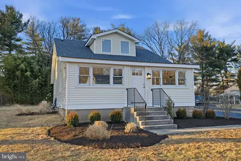 414 Hallowell Ave, Horsham, PA 19044