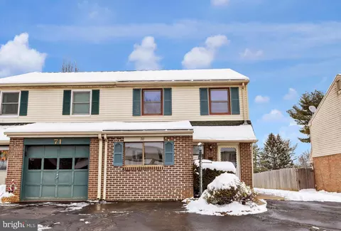 70 Orchard Ct, Royersford, PA 19468