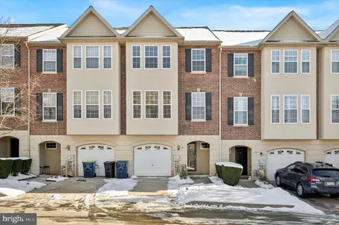 1606 Colleen Ct #10, Norristown, PA 19401