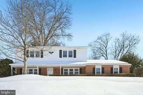 3713 Meyer Ln, Hatboro, PA 19040