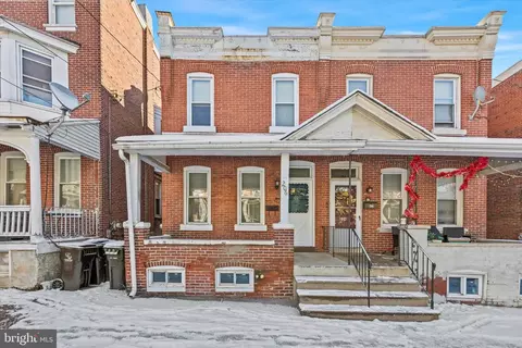 206 Chain St, Norristown, PA 19401