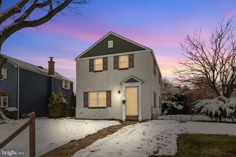 215 Allison Rd, Oreland, PA 19075