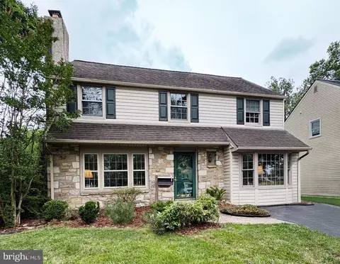 303 Greenhill Rd, Willow Grove, PA 19090