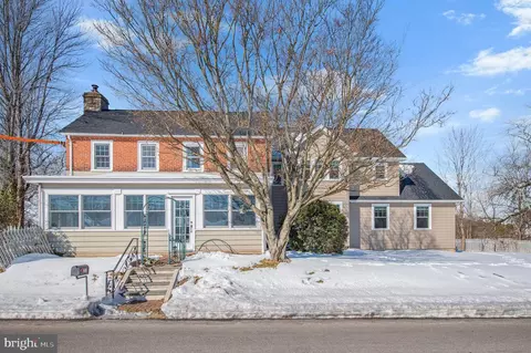 2151 Wentz Church Rd, Lansdale, PA 19446