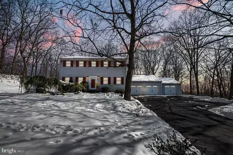 1824 N Adams St, Pottstown, PA 19464