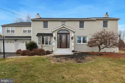 316 Babylon Rd, Horsham, PA 19044