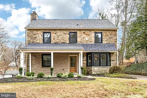 614 Foxcroft Rd, Elkins Park, PA 19027