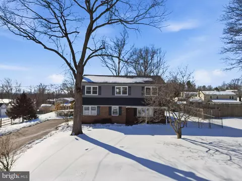 619 Brenda Ln, East Norriton, PA 19403