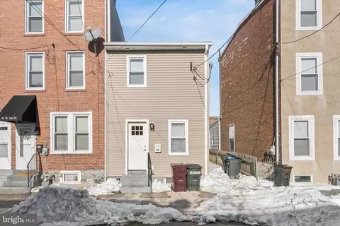 39 W 2nd St, Bridgeport, PA 19405
