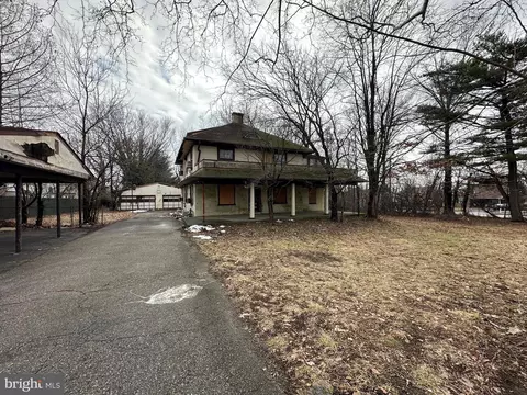 1400 Plymouth Blvd, Norristown, PA 19401
