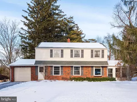 405 Revere Rd, Lafayette Hill, PA 19444