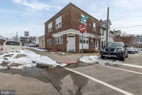 701 Spring Mill Ave, Conshohocken, PA 19428