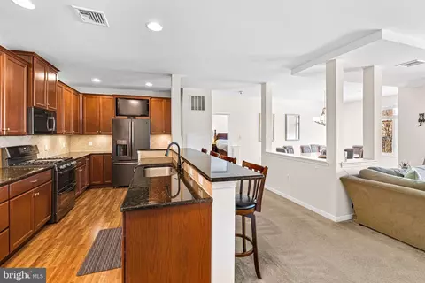372 Carson Ter, Huntingdon Valley, PA 19006