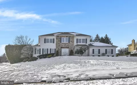 1025 Denston Dr, Ambler, PA 19002