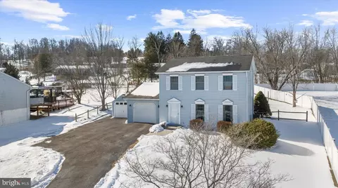 1371 State, Pottstown, PA 19464