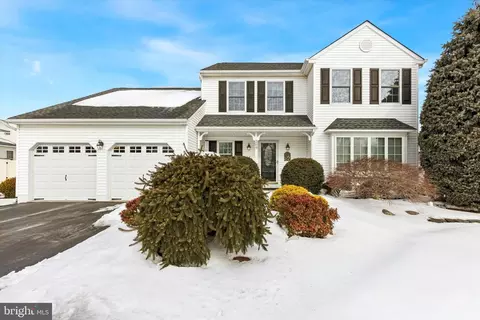 209 Drake Ln, North Wales, PA 19454