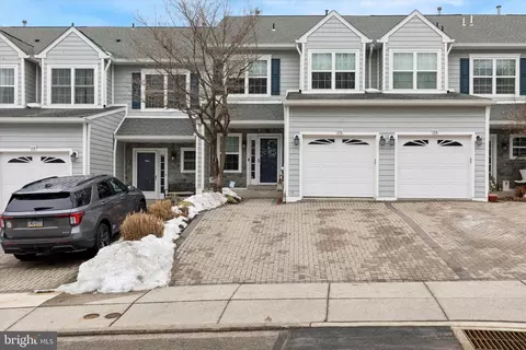 106 Donna Dr, Plymouth Meeting, PA 19462