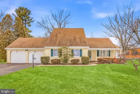 312 Royal Ave, North Wales, PA 19454