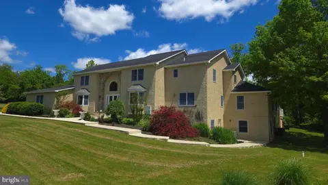 3461 Ernest Ln, Collegeville, PA 19426