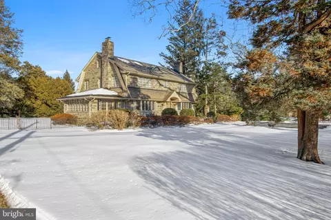 1605 Ashbourne Rd, Elkins Park, PA 19027