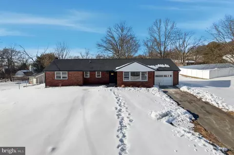 1411 N Adams St, Pottstown, PA 19464
