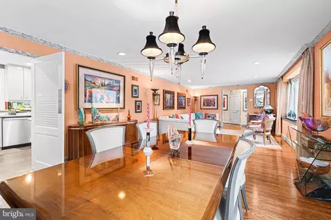 Dining - 412 Rices Mill Rd, Wyncote, PA 19095 photo 2 of 3