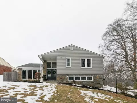 1304 Gainsboro Cir, Bala Cynwyd, PA 19004