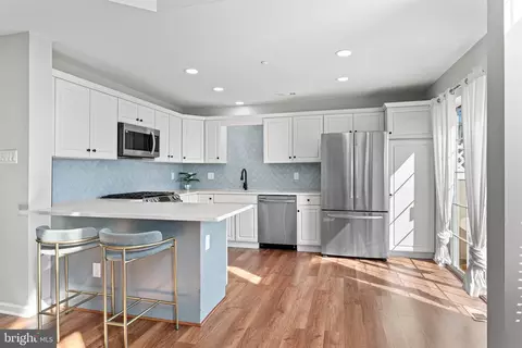 Kitchen - 149 Timothy Cir, Wayne, PA 19087 photo 2 of 3