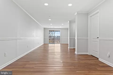 Living - 149 Timothy Cir, Wayne, PA 19087 photo 2 of 2