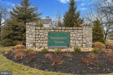 166 Filly Dr, North Wales, PA 19454