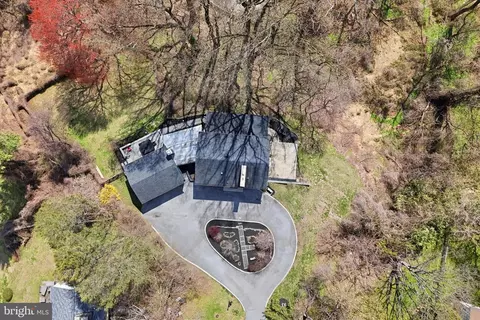View/Area - 1237 Hagys Ford Rd, Penn Valley, PA 19072 photo 2 of 3