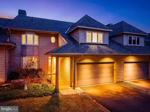 1120 Grandview Ter, Wayne, PA 19087