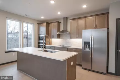 421 Washington St #108 LEWIS, Conshohocken, PA 19428