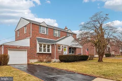 911 Cooke Ln Apt, Norristown, PA 19401