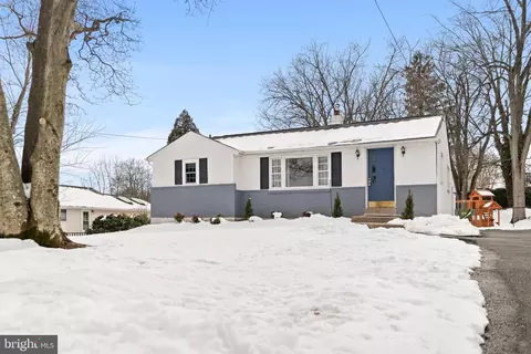 407 W Moreland Ave, Hatboro, PA 19040