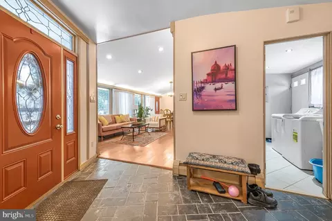 Entry Way - 2409 Ashbourne Rd, Wyncote, PA 19095 photo 1 of 2
