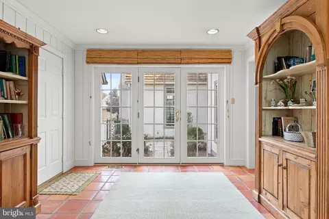 Entry Way - 1244 Denbigh Ln, Wayne, PA 19087 photo 3 of 4