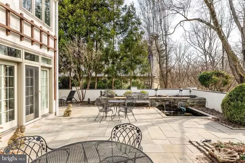 Exterior - 1244 Denbigh Ln, Wayne, PA 19087 photo 5 of 7