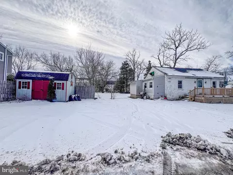 48 Fruitville Rd # A, Pottstown, PA 19464